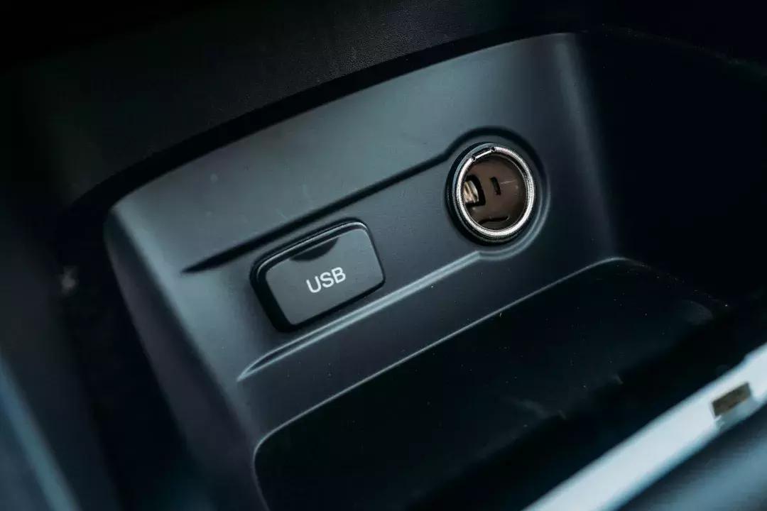 五菱宏光S3自动离合版,五菱宏光s3改自动离合多少钱