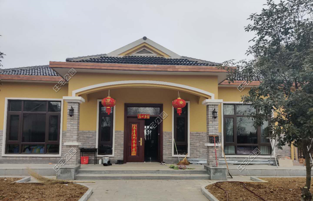 安徽老哥30万建房，钢结构屋顶铺XPS板，室内冬暖夏凉你见过吗？