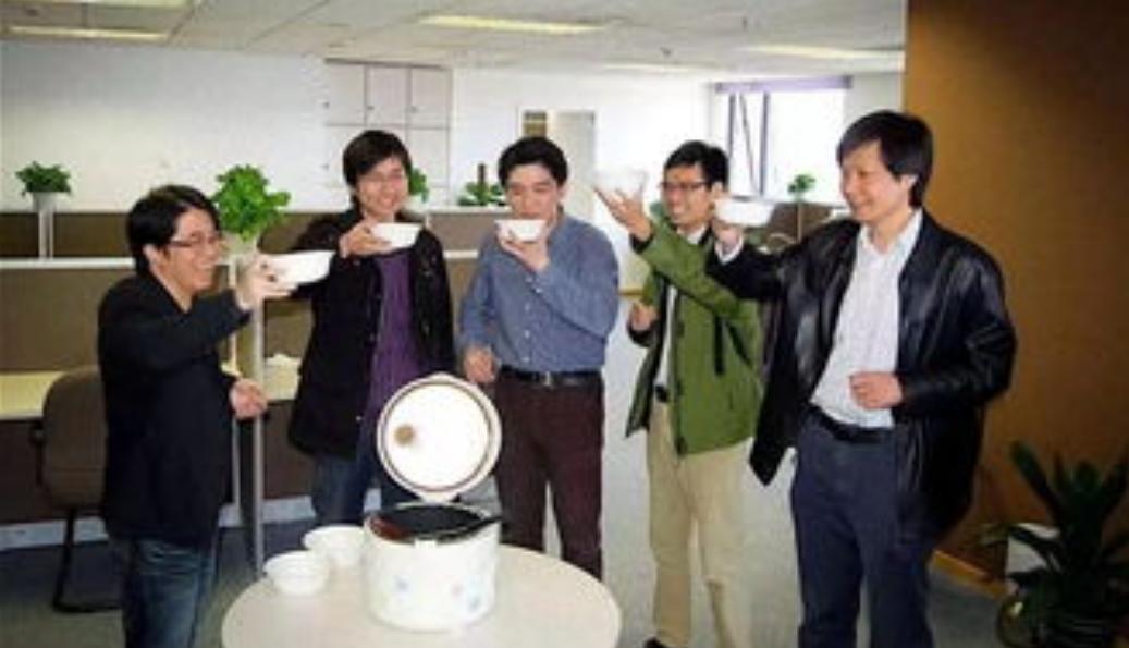 雷军说小米五到十年做到世界第一,雷军讲述小米手机发展史