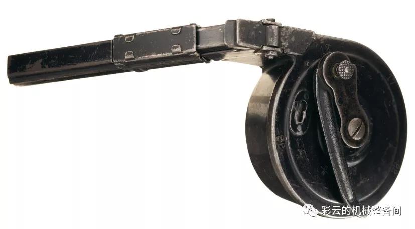 伯格曼18式冲锋枪,堑壕冲锋枪