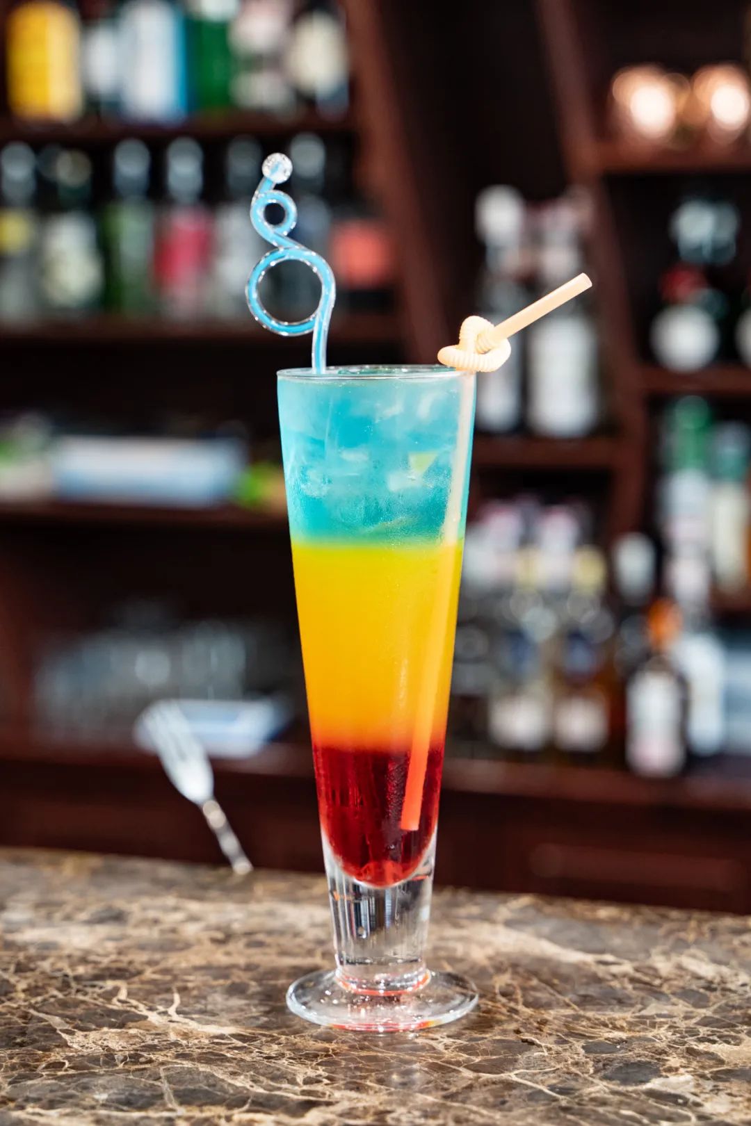 酒吧调酒酒杯清单,去酒吧不知道喝什么该怎么说