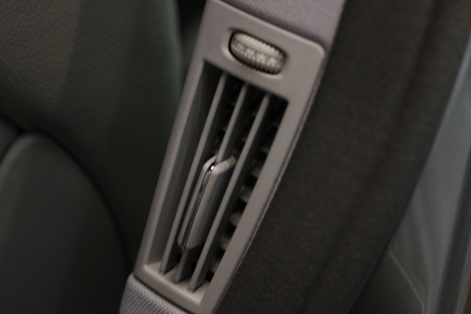 06年四眼奔驰e280多大排量,怪兽修车日记奔驰