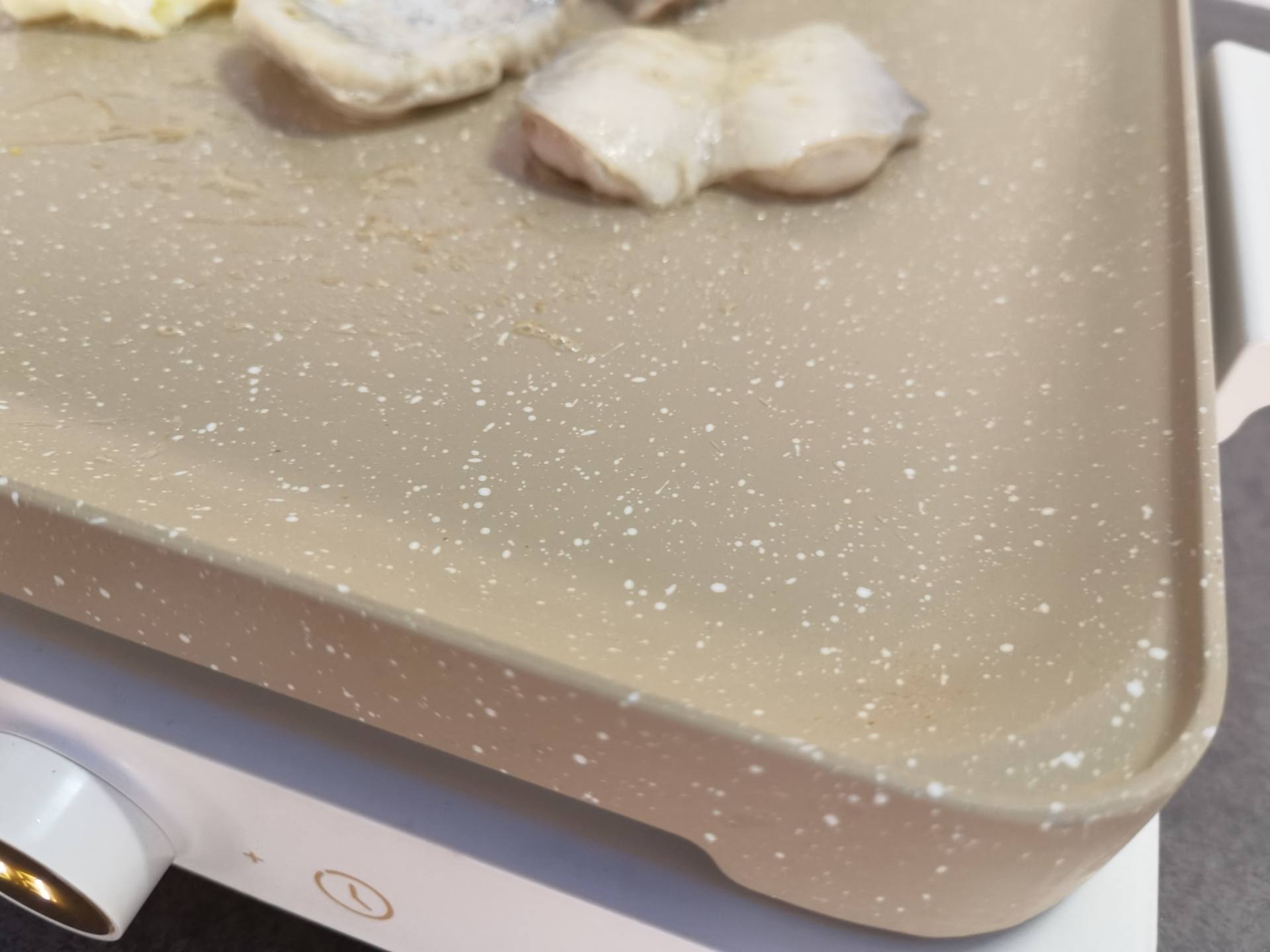 适盒a4box聚嗨锅好用吗,聚嗨锅测评使用方法