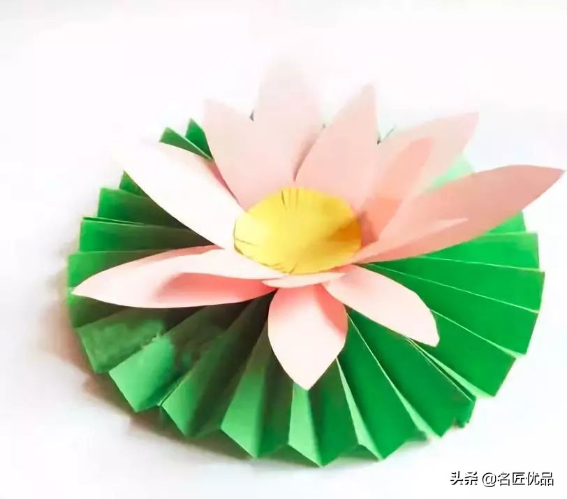 手工制作荷花睡莲,夏天的荷花手工小朋友