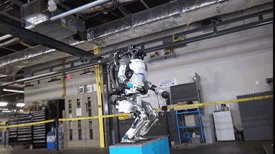 电影流浪地球值得一看,流浪地球在科幻世界连载