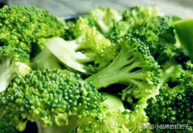 西兰花在盐水里泡了一夜还能吃吗,西兰花用碱水洗能不能洗掉农药