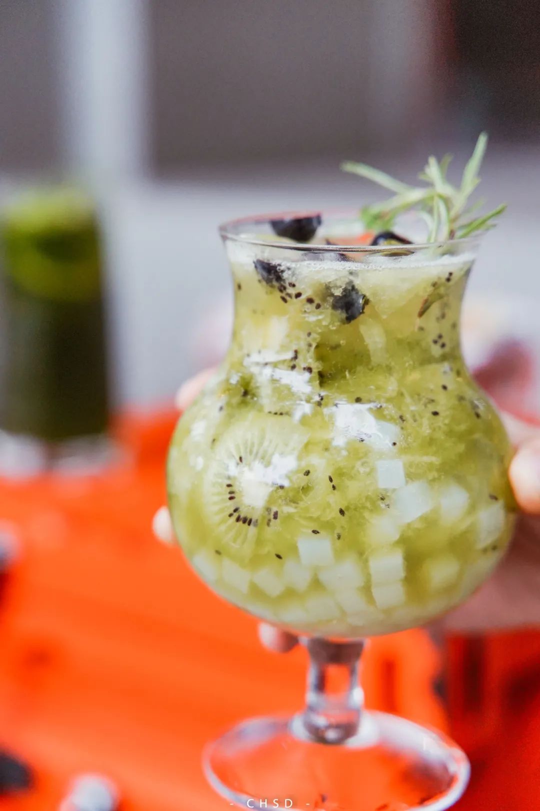 家楼下的「茶饮咖啡+精酿」，从清醒到微醺都给你安排上