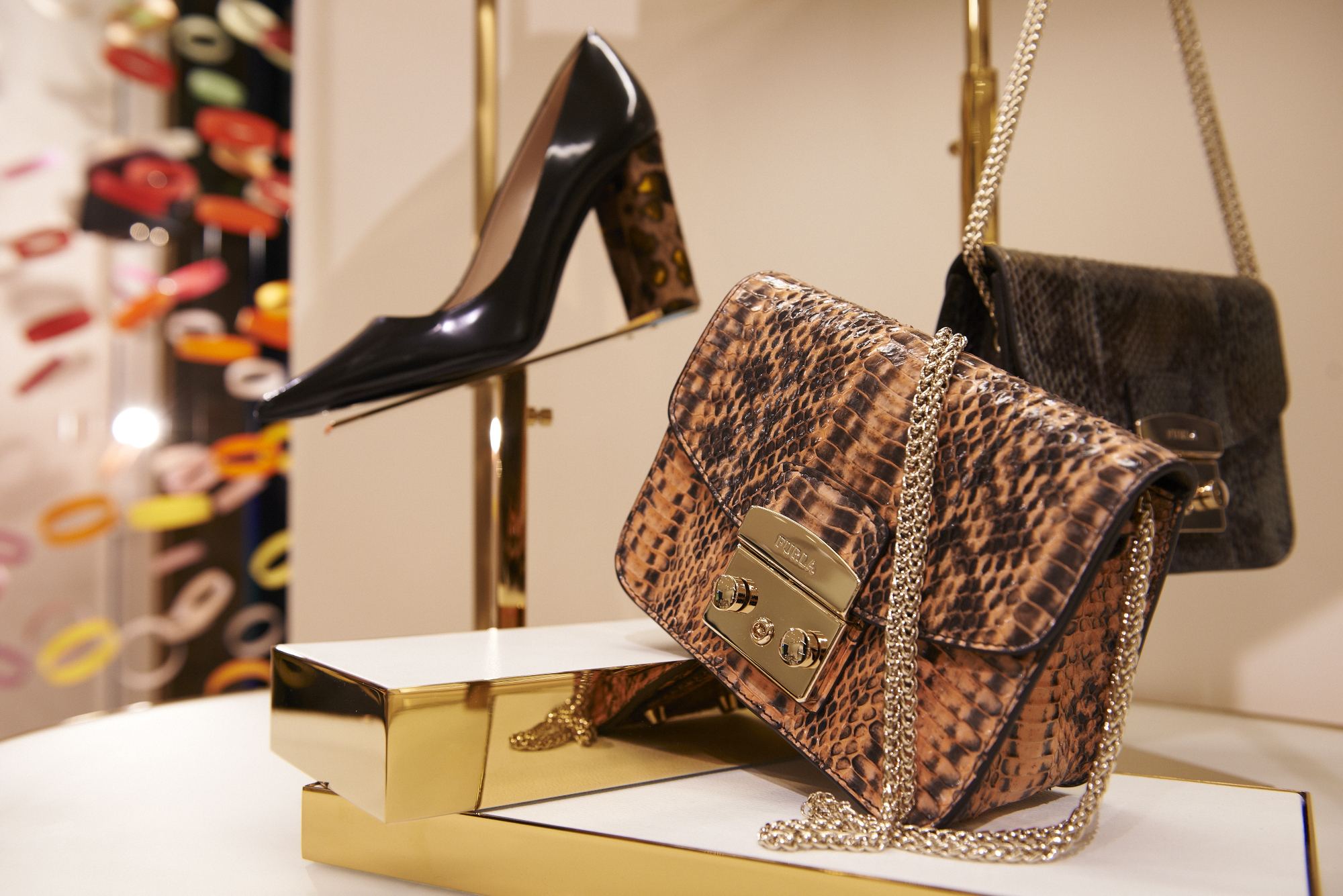 25-30岁轻奢包包推荐,十大小众轻奢品牌包包500以内女士