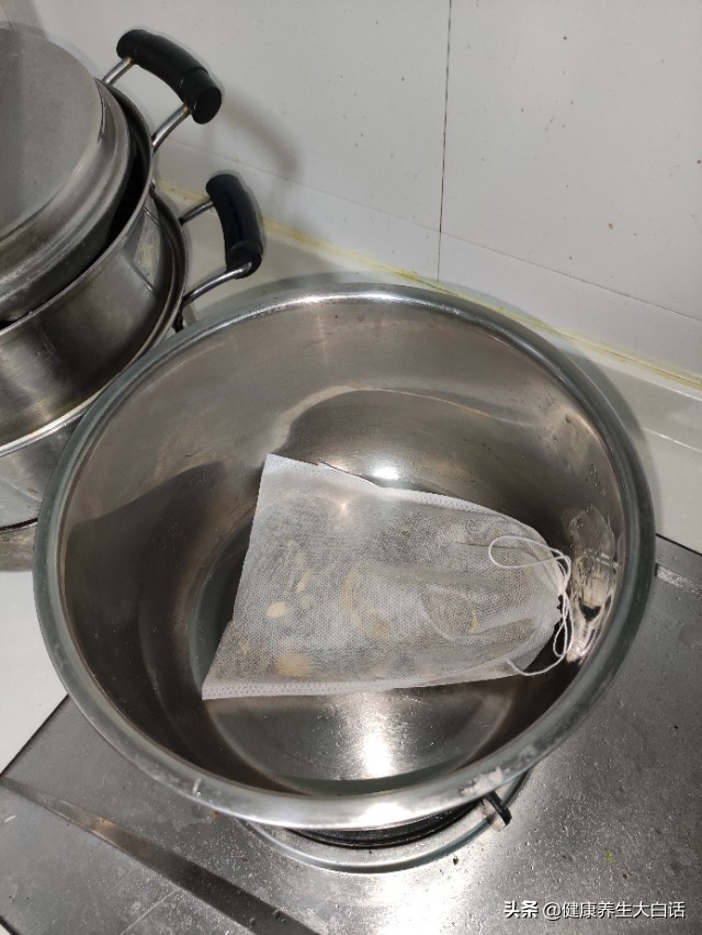 痔疮肿痛怎么办不治疗会发生什么,痔疮最快简单消除的办法