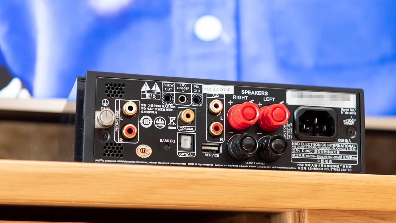 让你的耳机系统通通吃灰深度谈谈不得不服的英国NAD解码功放