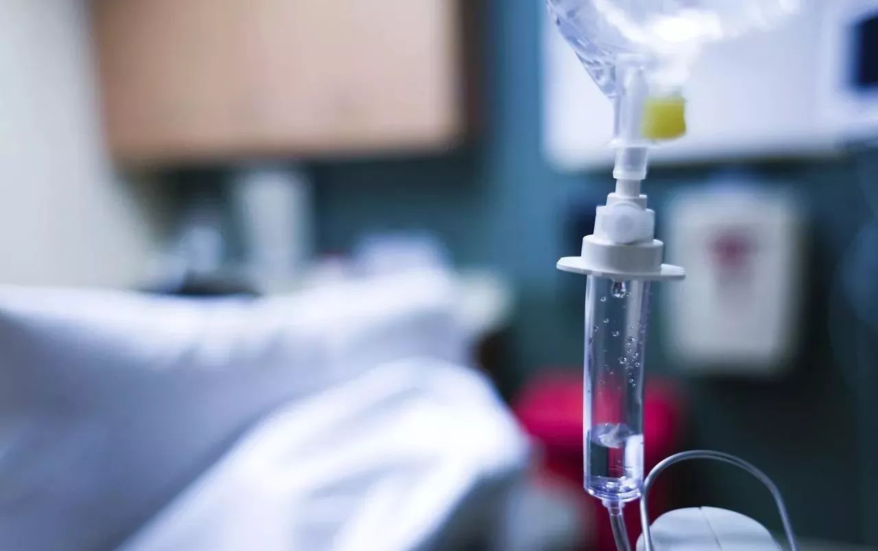 克罗恩病能否控制住不复发,克罗恩病中西医治疗好不