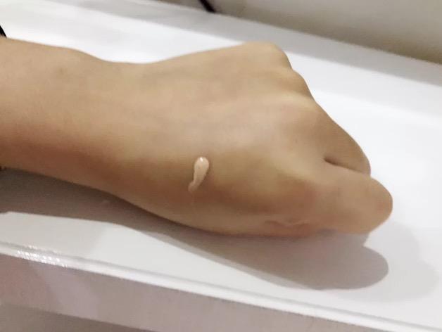 适合油皮不暗沉的粉底液测评,适合黄黑皮混干的粉底液测评