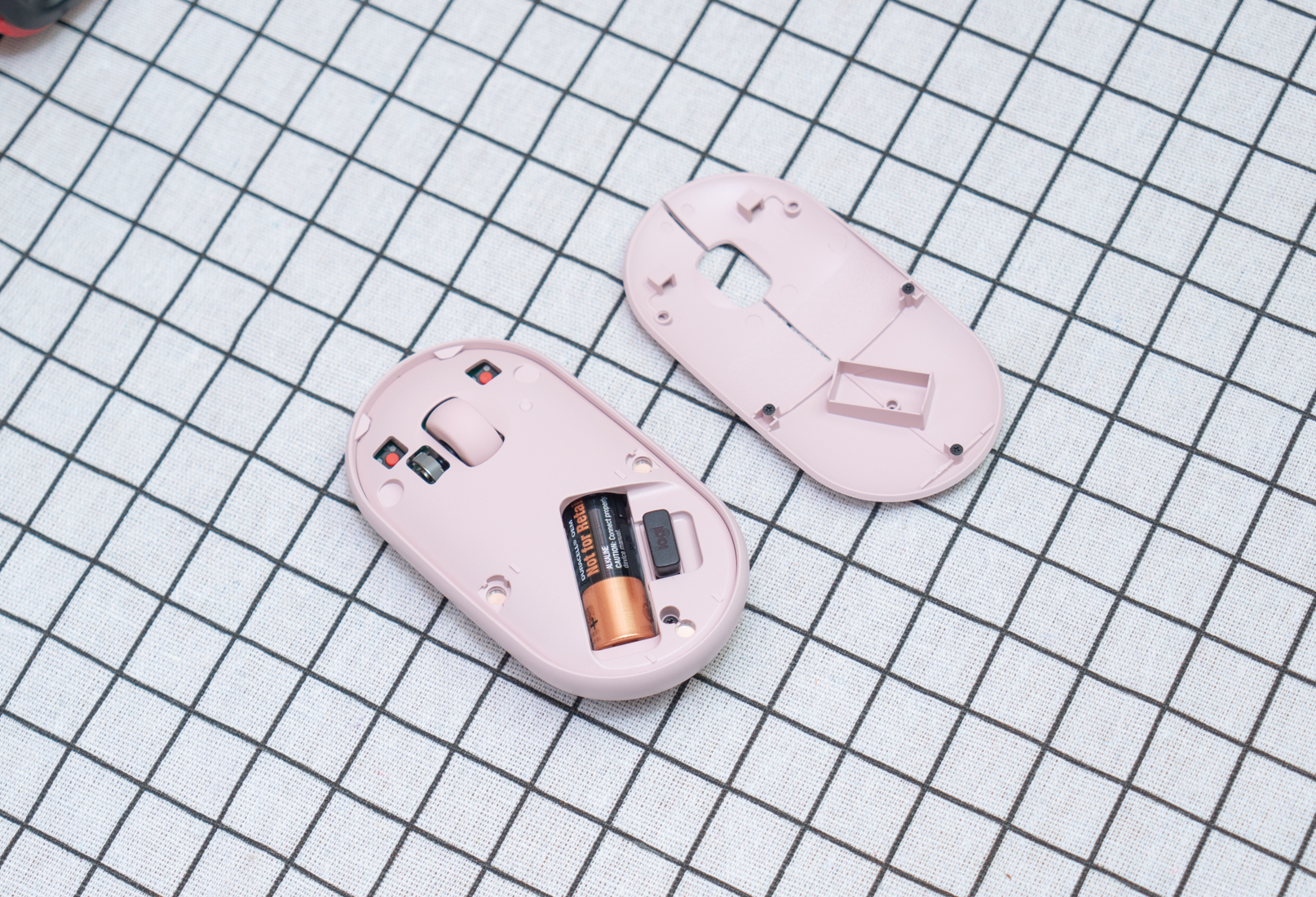 cherry鼠标和罗技鹅卵石,罗技鼠标m221与鹅卵石