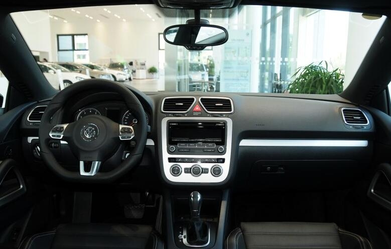 高尔夫gti和大众尚酷怎么选,跟高尔夫gti用一款发动机的车