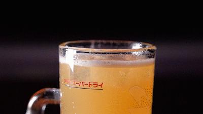 家楼下的「茶饮咖啡+精酿」，从清醒到微醺都给你安排上