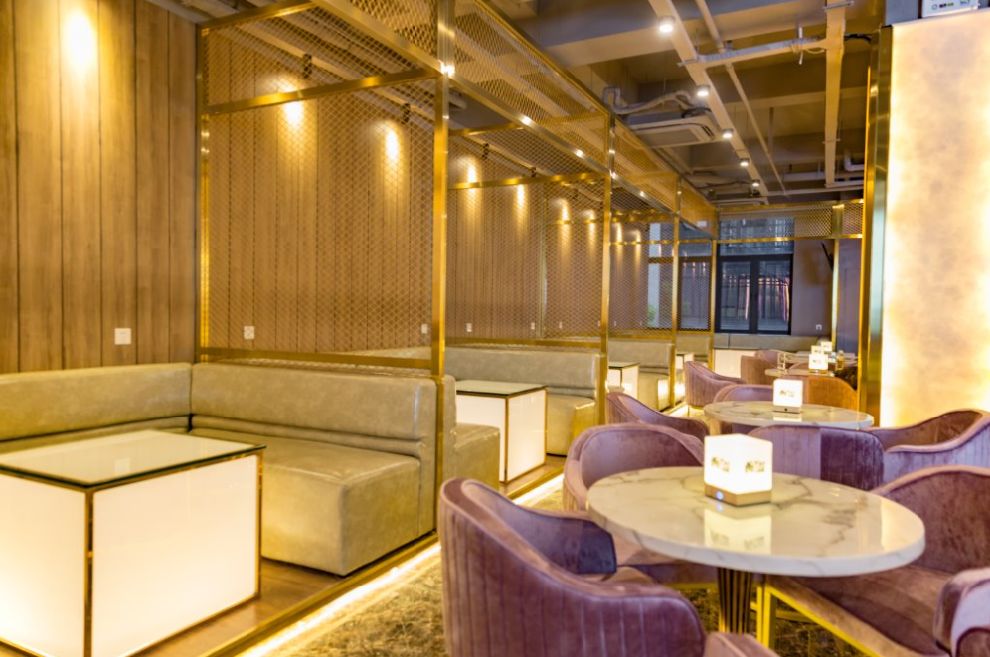 上海仅118元抢313元FIM西餐音乐酒吧3人餐~扒烤新西兰羊排+...