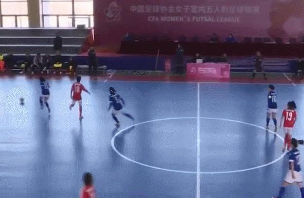 五人制所有手势,五人制足球裁判球门球手势