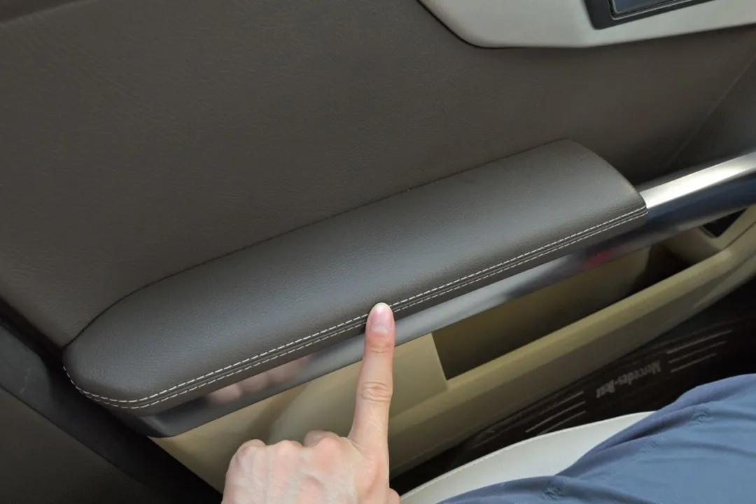 二手奔驰glk300值得买吗,十万左右二手suv奔驰glk300