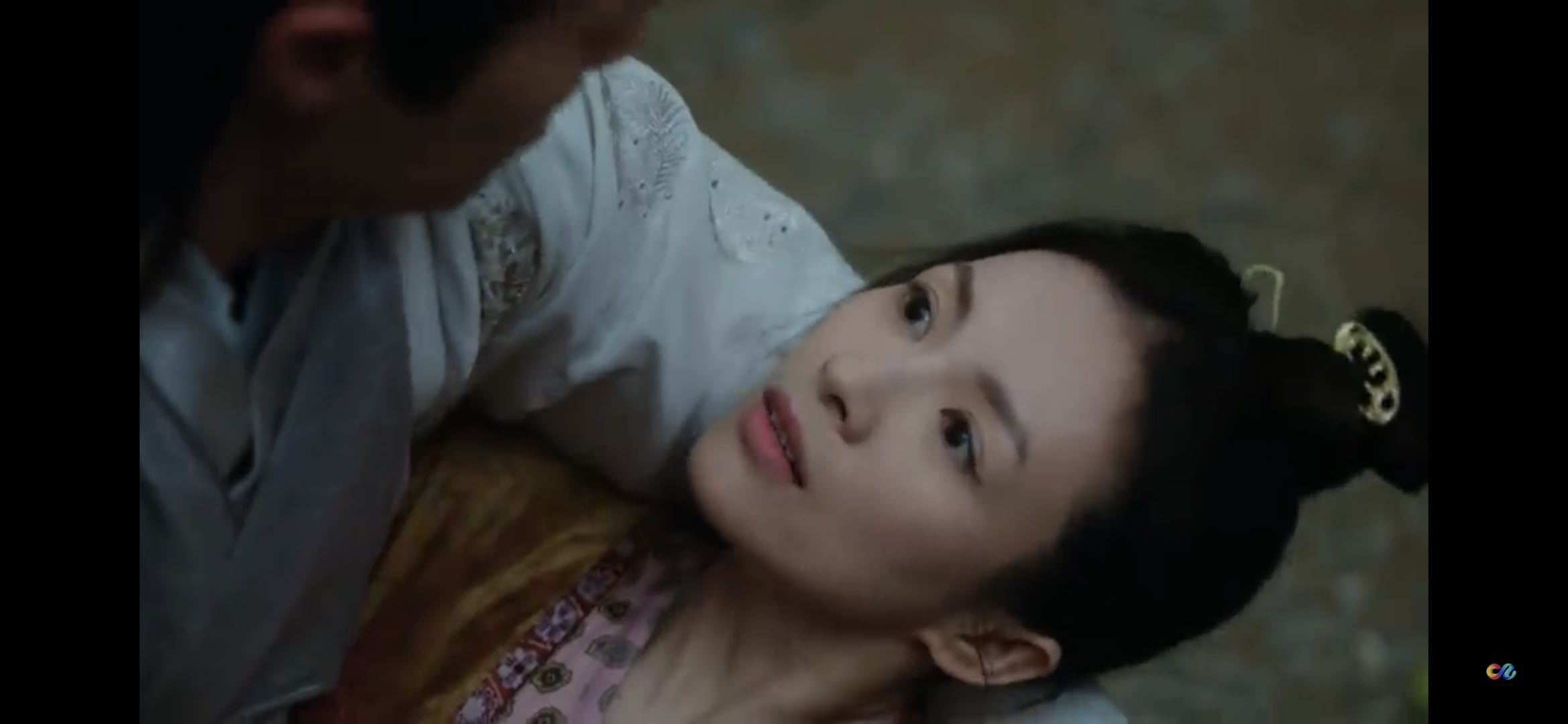 除了尴尬的年龄,圣母玛丽苏《上阳赋》,剧情老梗也一言难尽