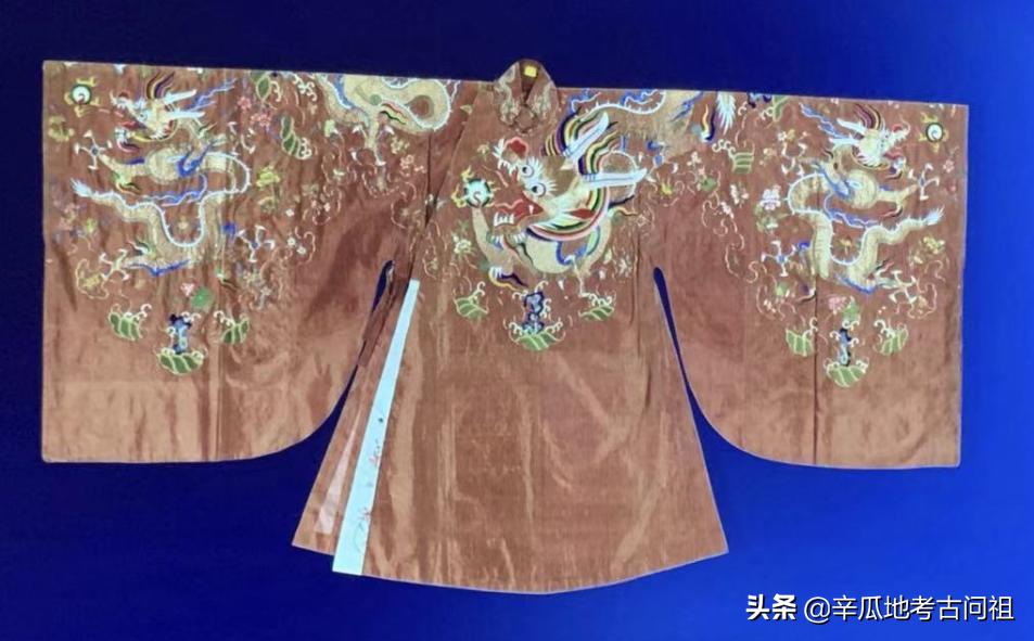 明代汉服形式特点有哪些,中国古代服饰汉服的特点有哪些