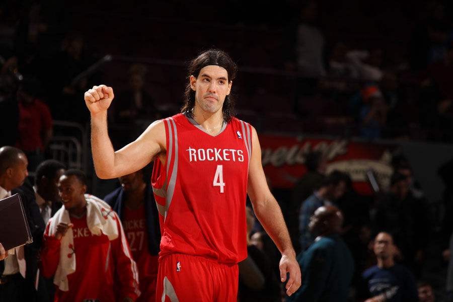 什么叫剪头发堪比美容？短发斯卡拉颜值巅峰，亚当斯其实是90后