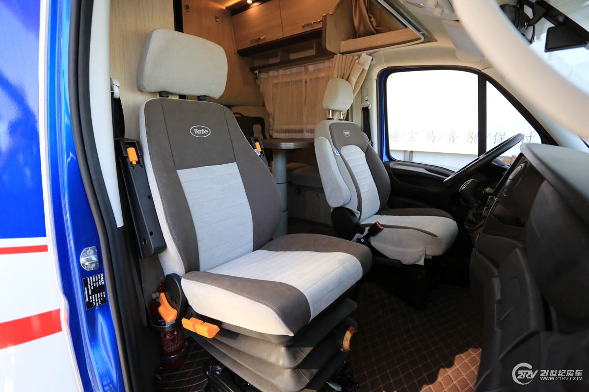 亚特b型房车最新款,10年的房车