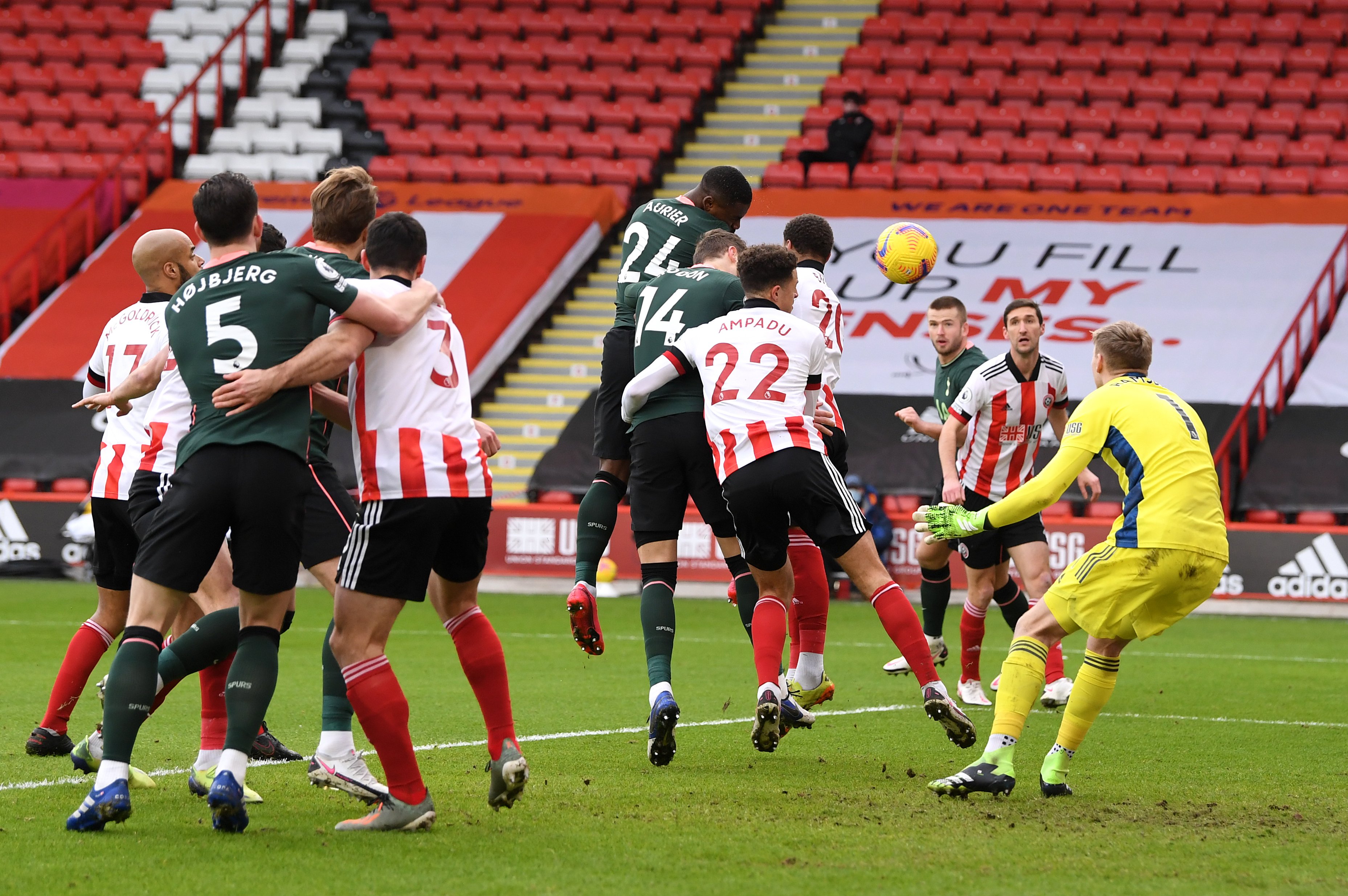 热刺孙兴慜绝杀球被扑,热刺凯恩离队孙兴慜能顶上吗