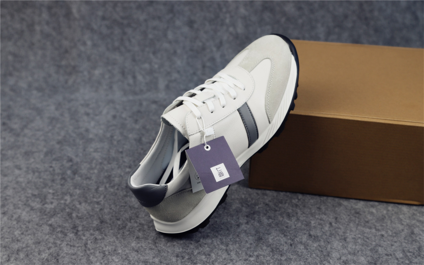 和潮流同步，与健康共舞：七面男士轻弹运动休闲鞋体验