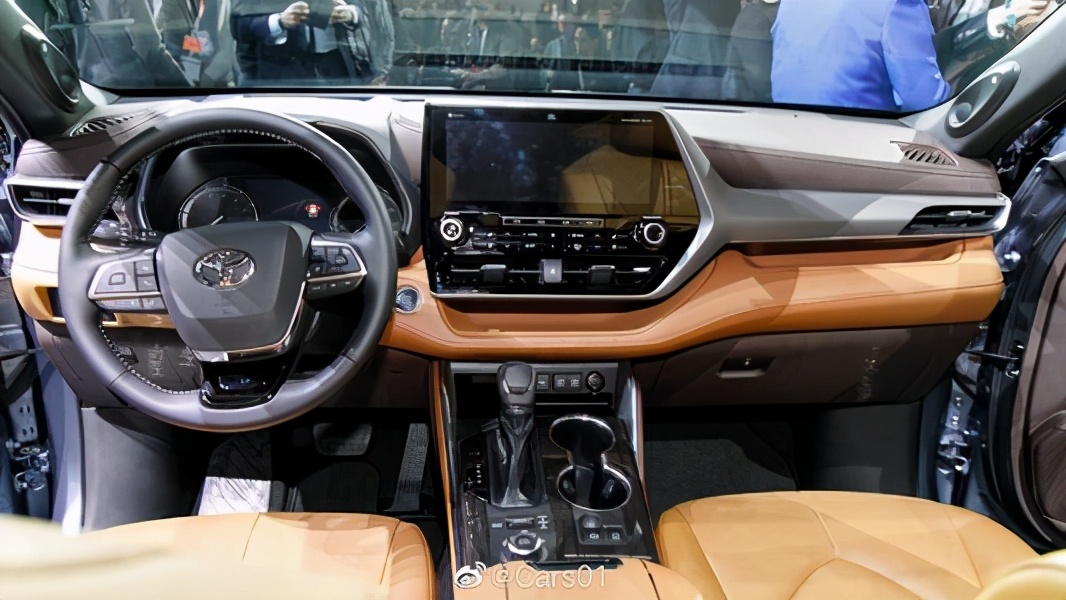 27.88万汉兰达配置,汉兰达卤素大灯改成led好吗