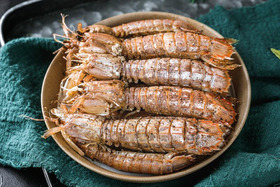 吃皮皮虾最简单方法,皮皮虾家常做法清蒸是用开水蒸吗