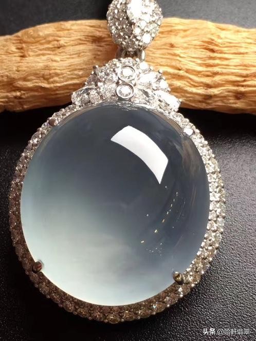 发灰翡翠,翡翠发灰是不是不好