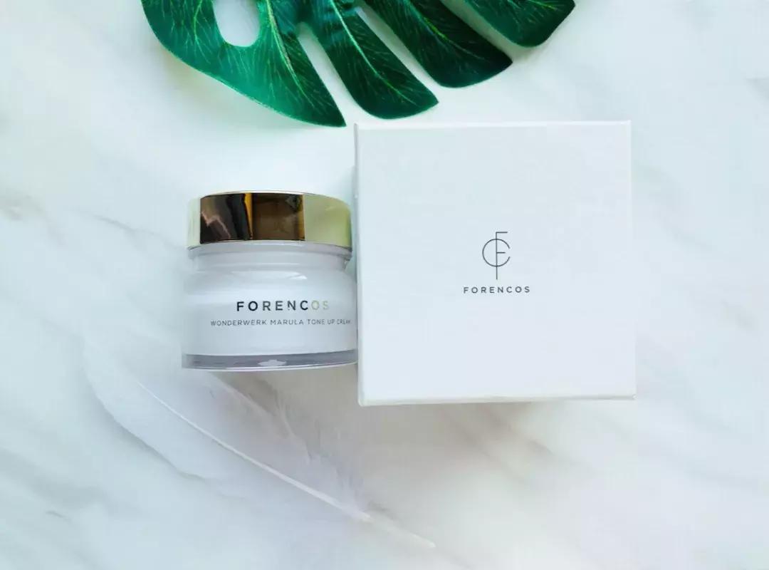 素颜霜真可以变白,素颜霜真的能美白吗