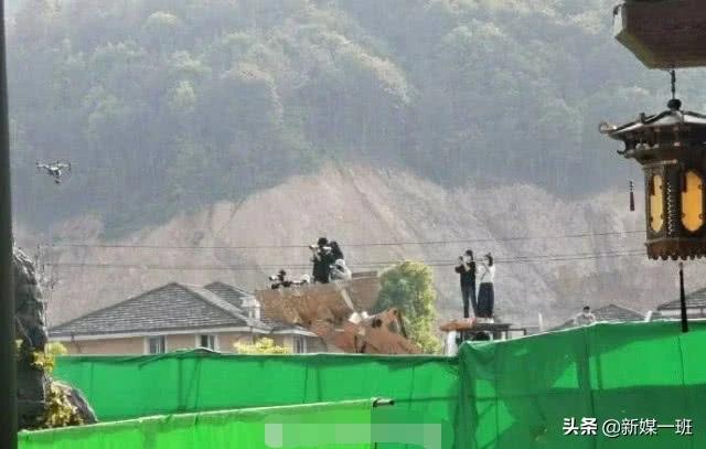 皓衣行路透爬楼梯,皓衣行路透打戏