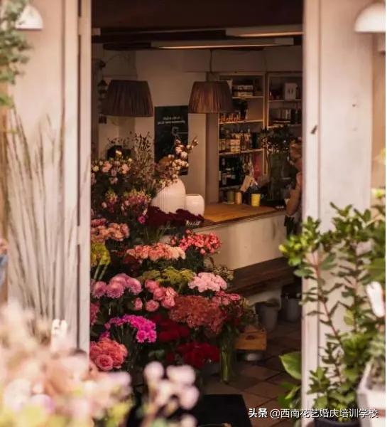 花店如何做营销才能更赚钱,花店的营销话术技巧有哪些