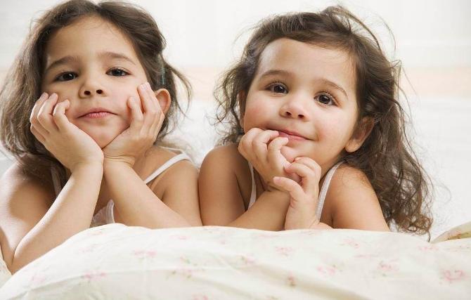 怎么告诉孩子关于性教育的问题,孩子多大开始性教育合适