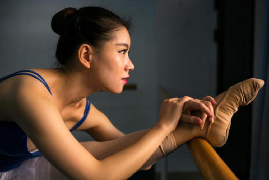 男朋友帅但是不富裕怎么办,男朋友很帅但没钱怎么办