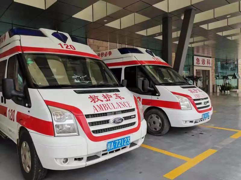 医院特色门诊服务为患者提供方便,医院内部的门诊便民服务中心