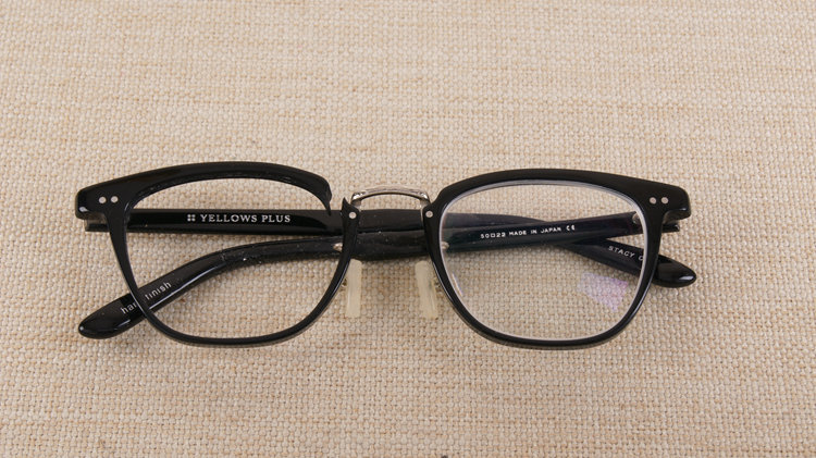 眼镜坏了可以用啥胶粘,眼镜坏了用什么胶粘最好