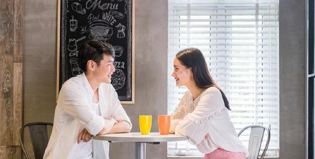 28岁才娶到媳妇，可是新婚夜她不让我碰，听完原因我穿上衣服走了