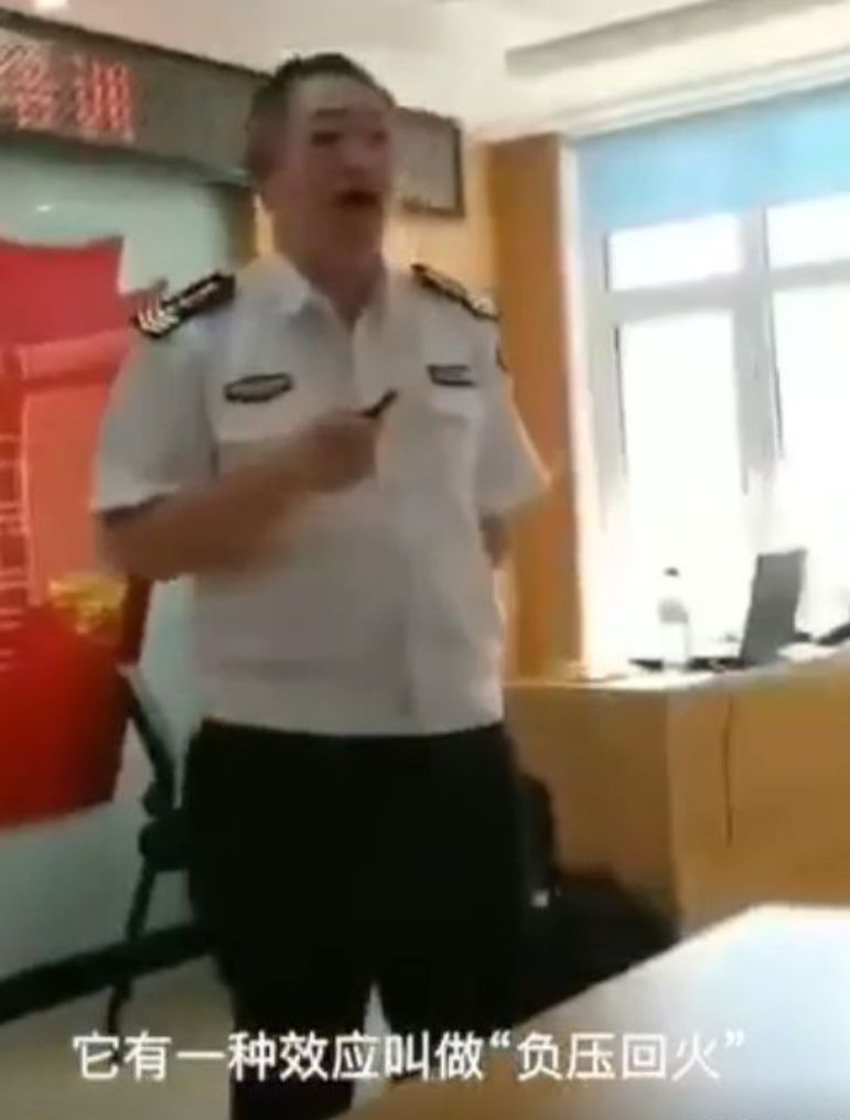 煤气泄漏燃烧时可以开窗通风吗,煤气泄漏引发的火灾怎么办