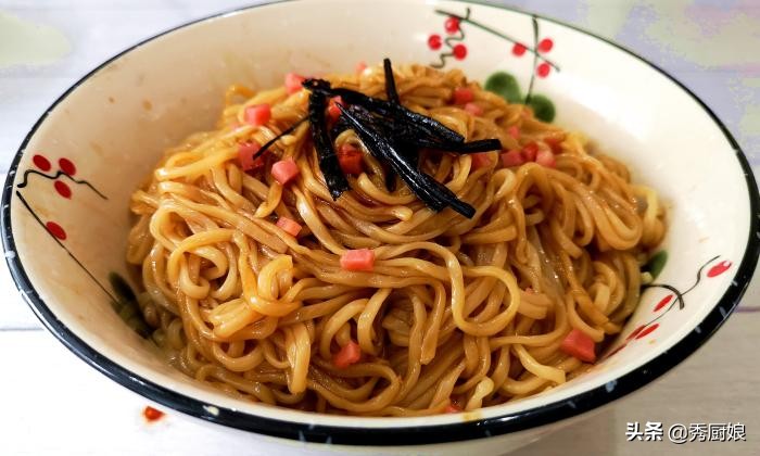 宅在家不动怎么吃减脂餐,五分钟学会的懒人面条