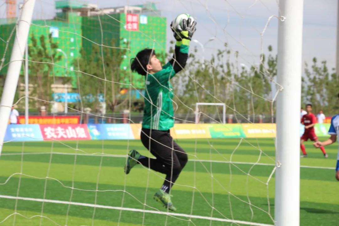 信阳市第六届市长杯冠军视频,信阳市第7届市长杯足球赛初中组