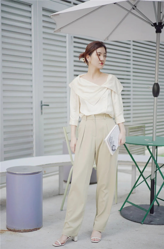 肩膀又窄又塌怎么穿搭,肩膀太宽太长了怎么穿搭