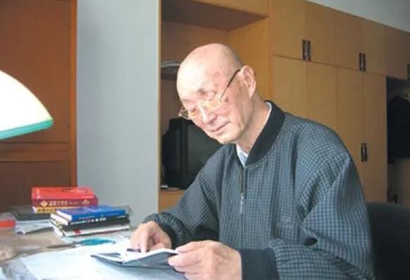 “东风教父”黄正夏，53岁正厅级，65岁副部级，曾执政十堰