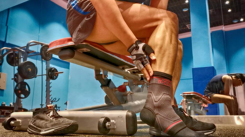 迈克达威195r护踝怎么穿,迈克达威1952护踝测评