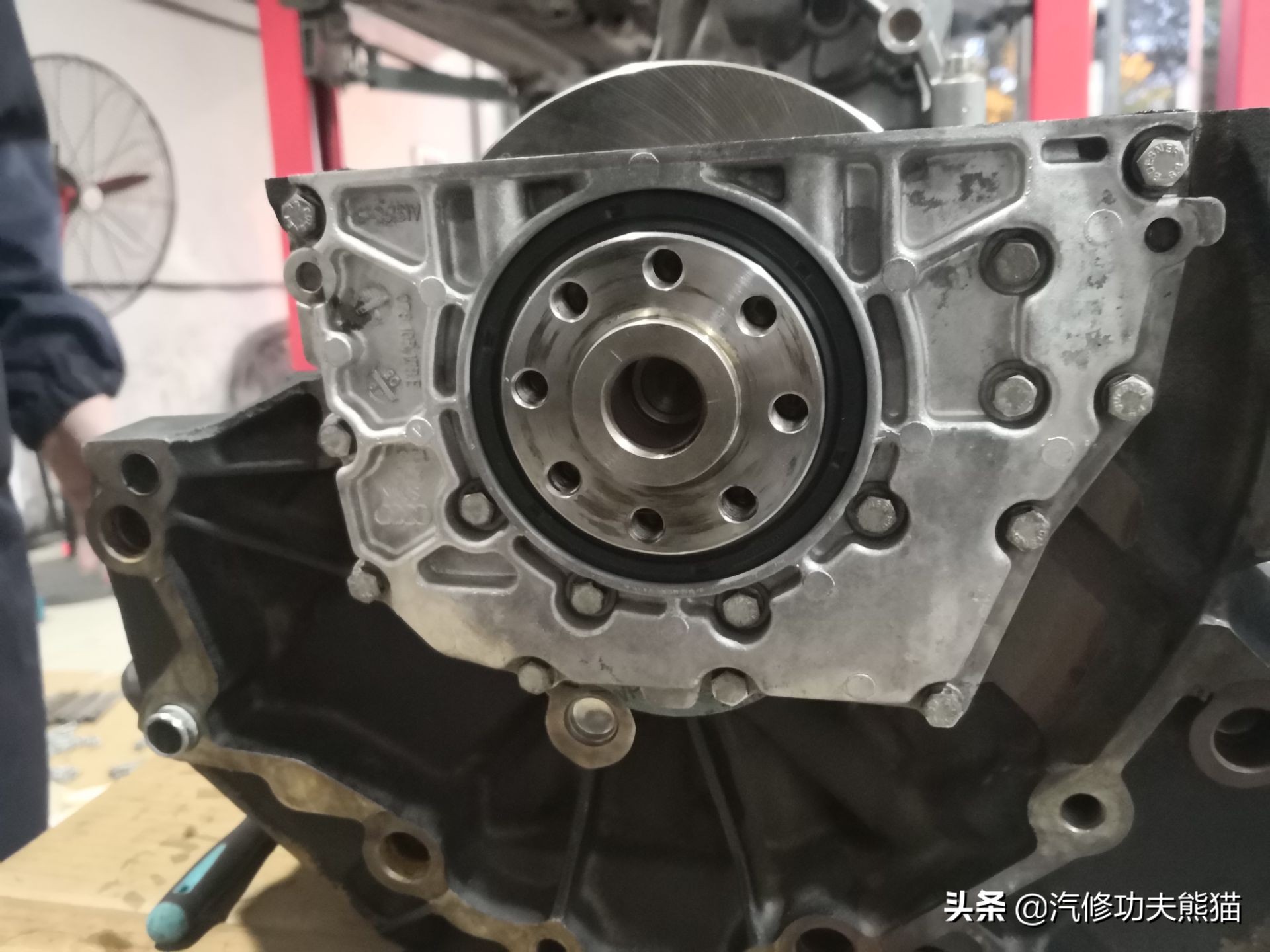 2003年老奥迪a6,2012年奥迪a6经典