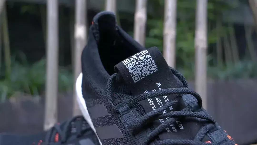 阿迪达斯boost没有踩屎感怎么回事,boost阿迪达斯增高多少