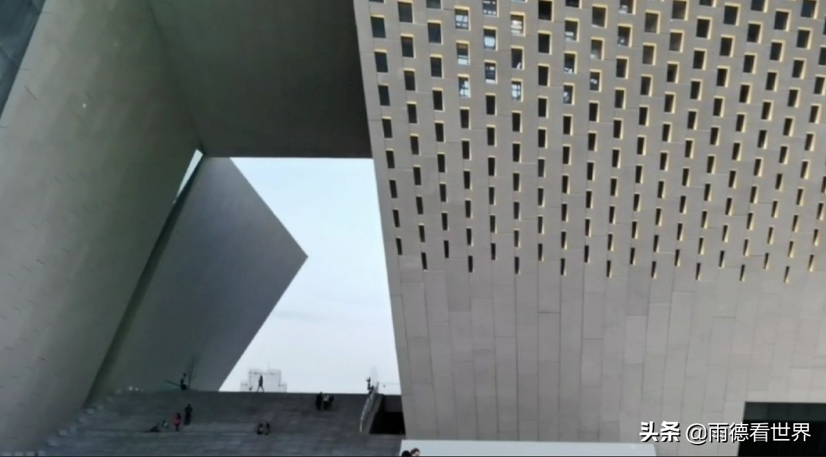 郑州在老城区打造中央文化区,郑州中央文化区超高建筑