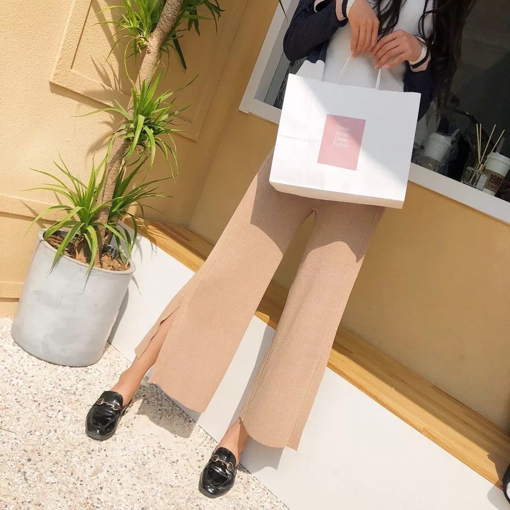 今年最火的流行裤子高腰阔腿裤,2020年流行阔腿裤还是窄腿裤