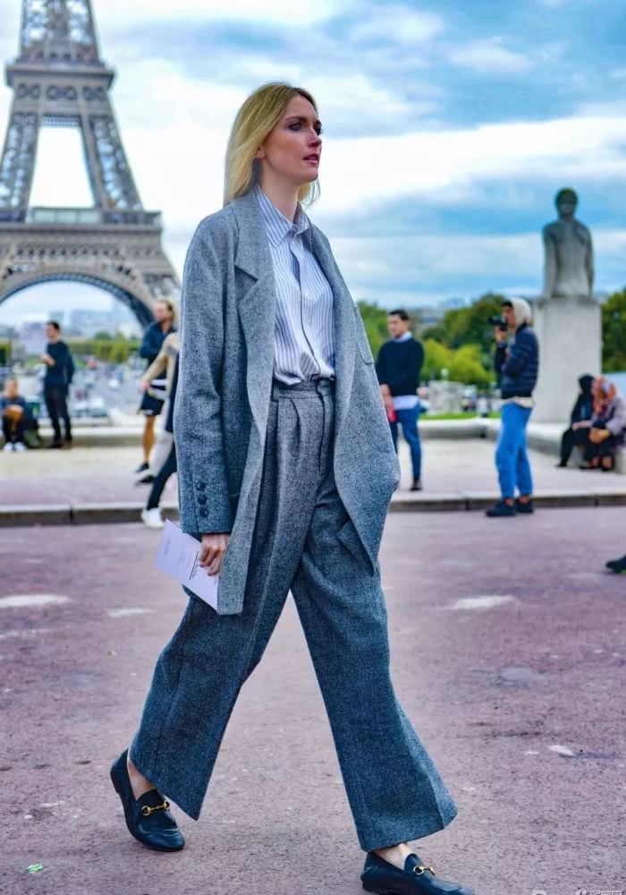 脚宽又胖怎么选鞋,一个脚宽一个脚窄怎么选鞋